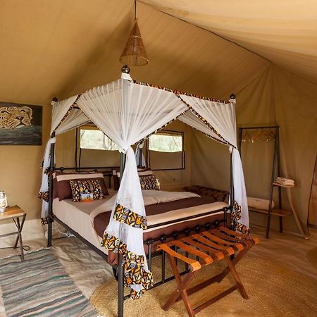 Gnu Mara River Camp Serengeti Exterior photo
